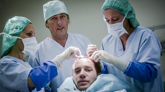 Wann ist eine Haartransplantation notwendig?: Hinweise für ...